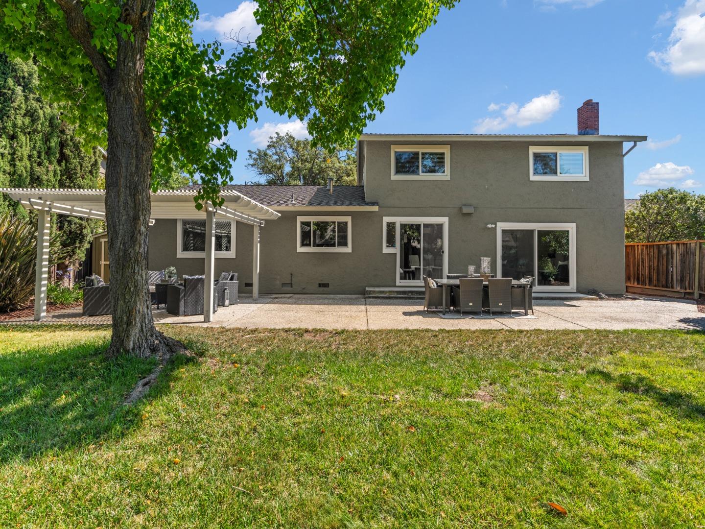 6672 Mount Pakron Drive
