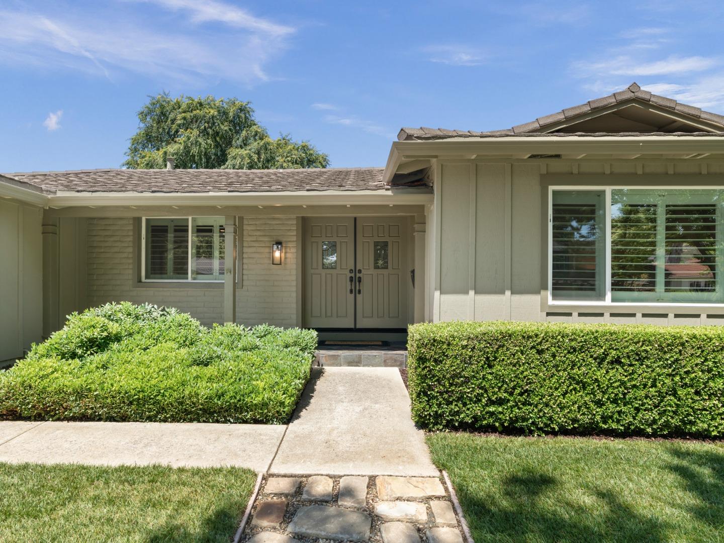 6593 Winterset WAY