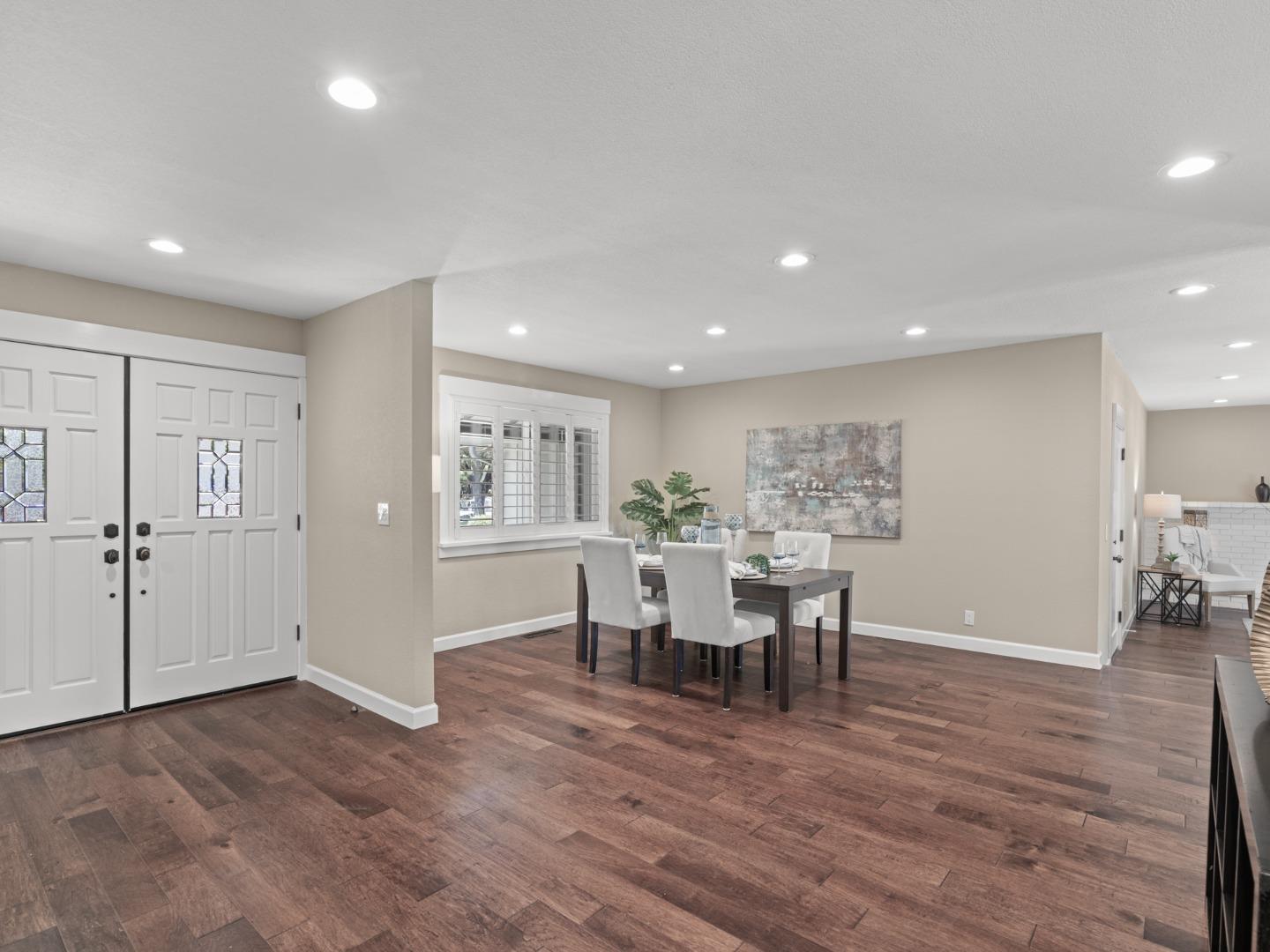 6593 Winterset WAY