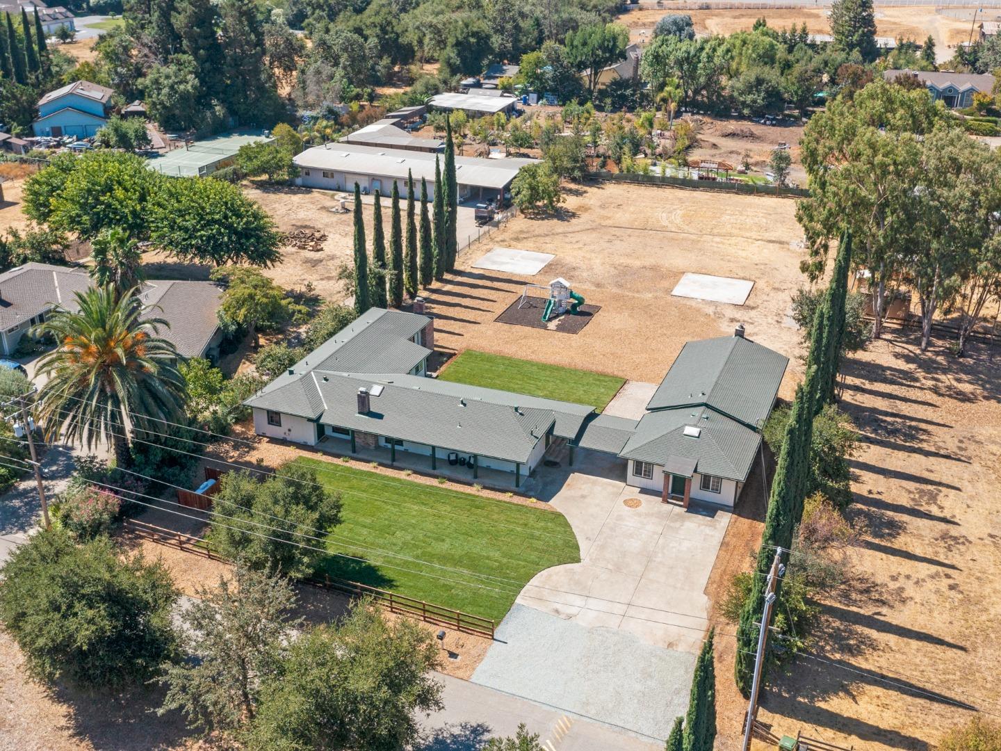 7495 Tierra Sombra CT