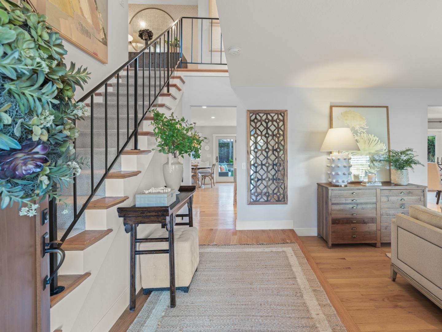 1467 Medallion DR