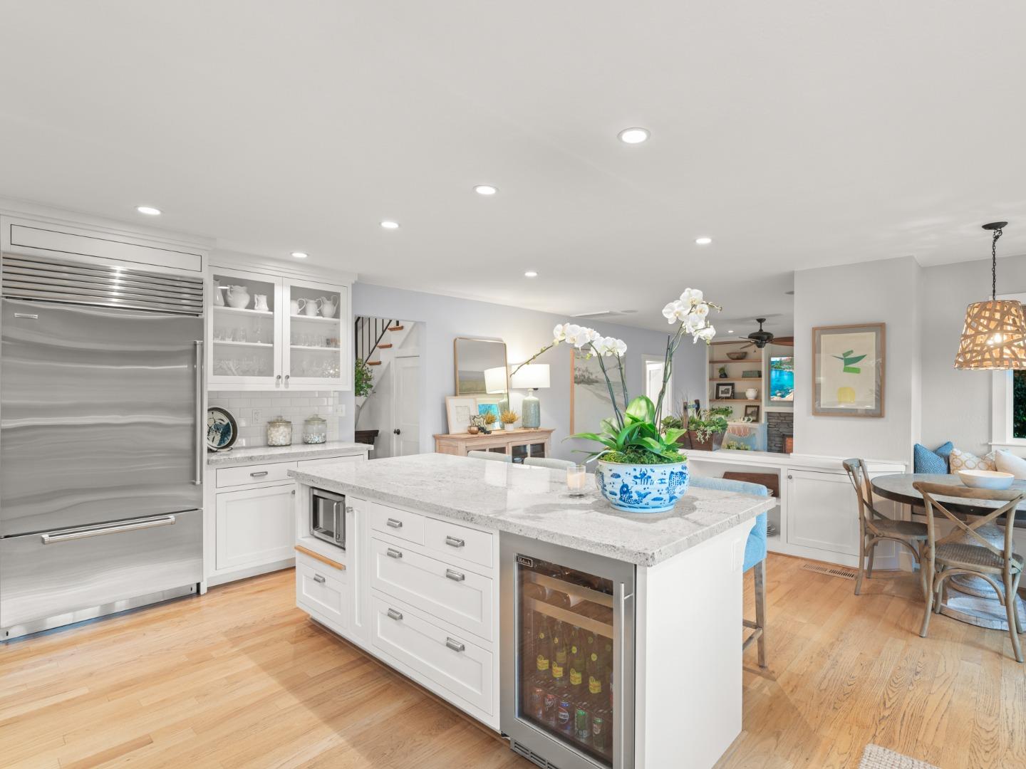 1467 Medallion DR