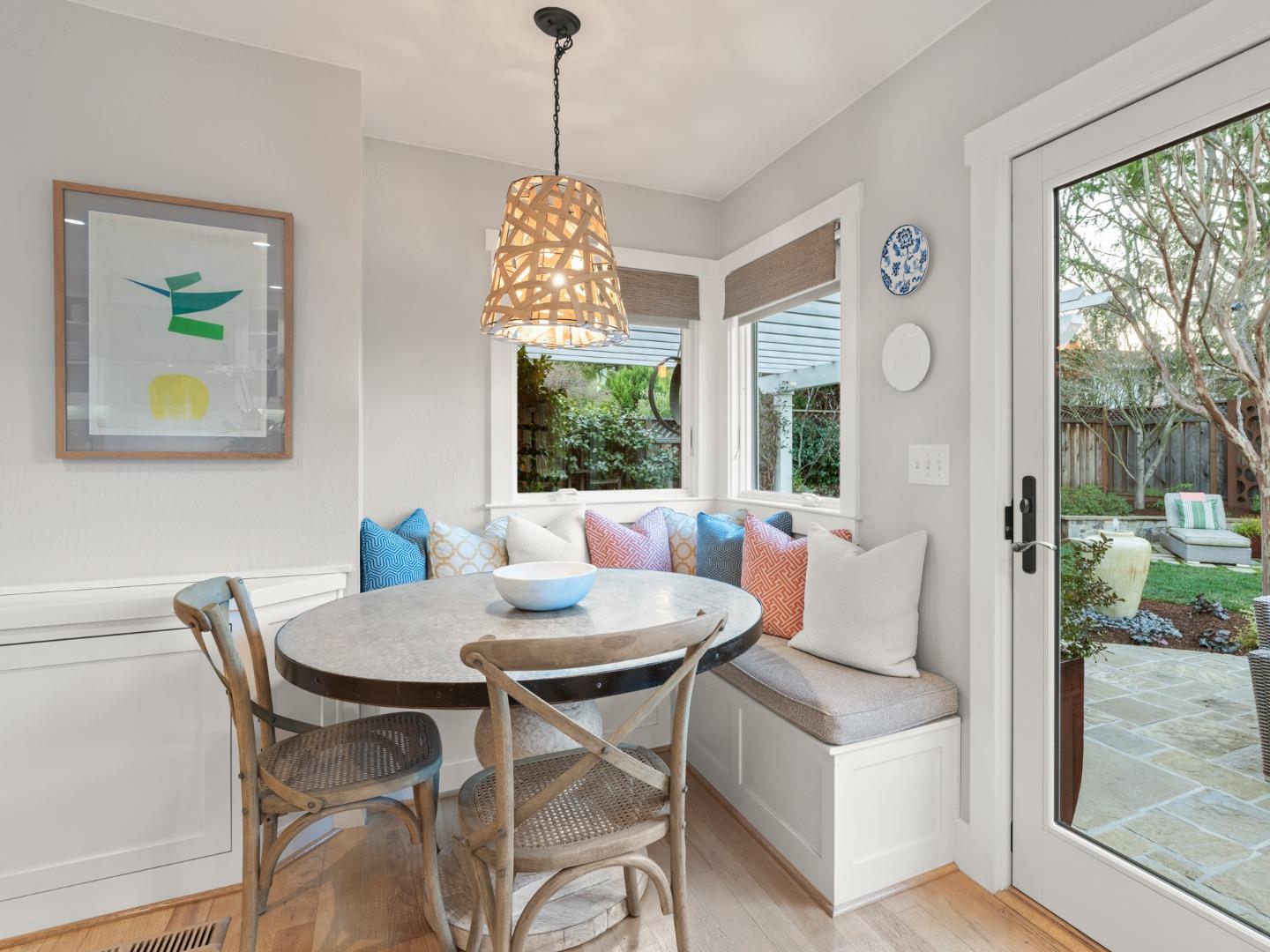 1467 Medallion DR