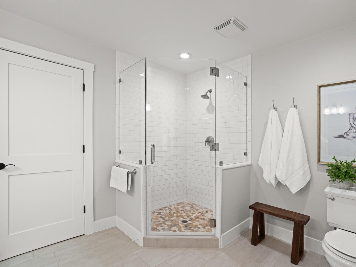 1467 Medallion DR