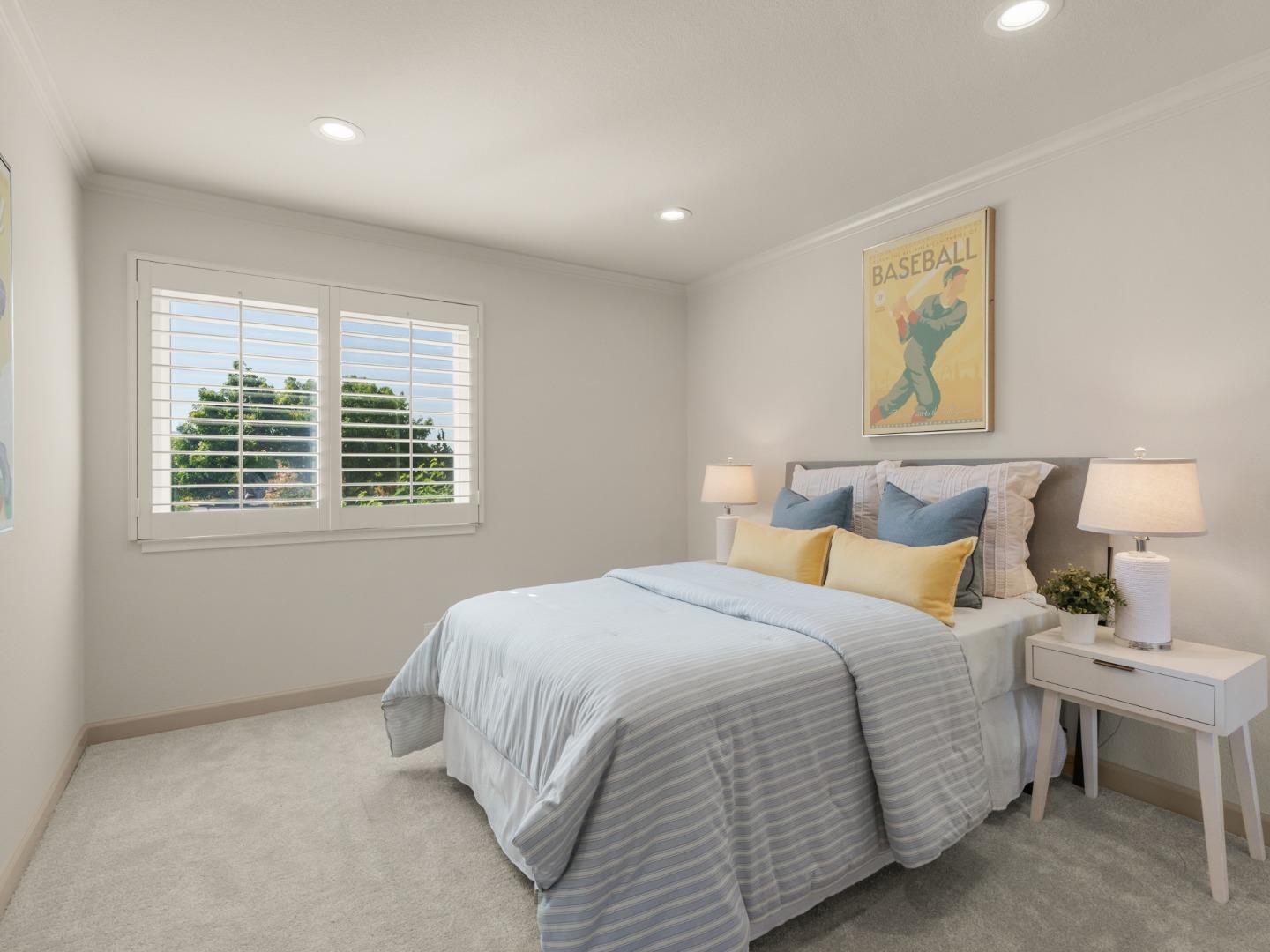 1033 Bright Oak Place