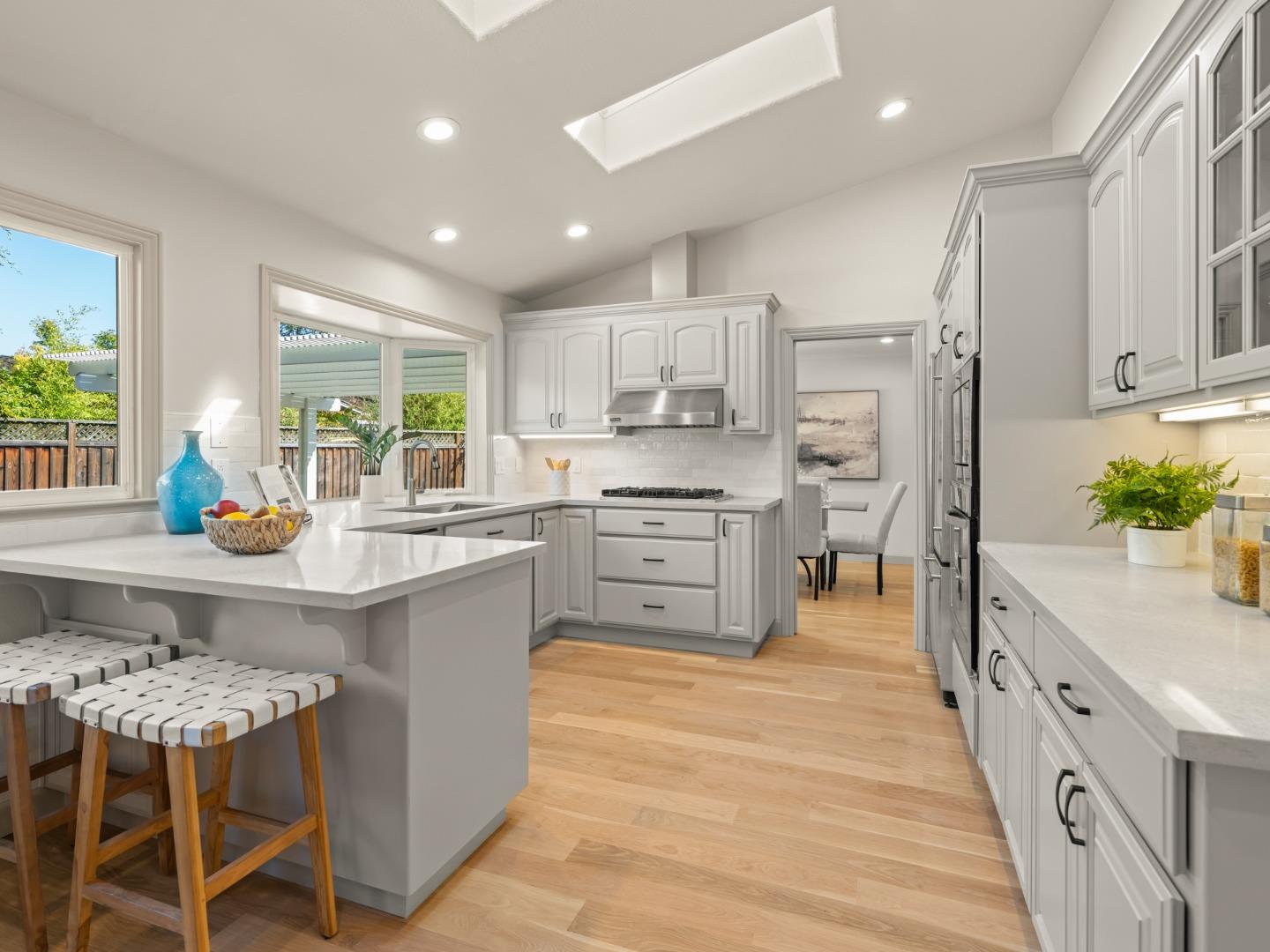 1033 Bright Oak Place