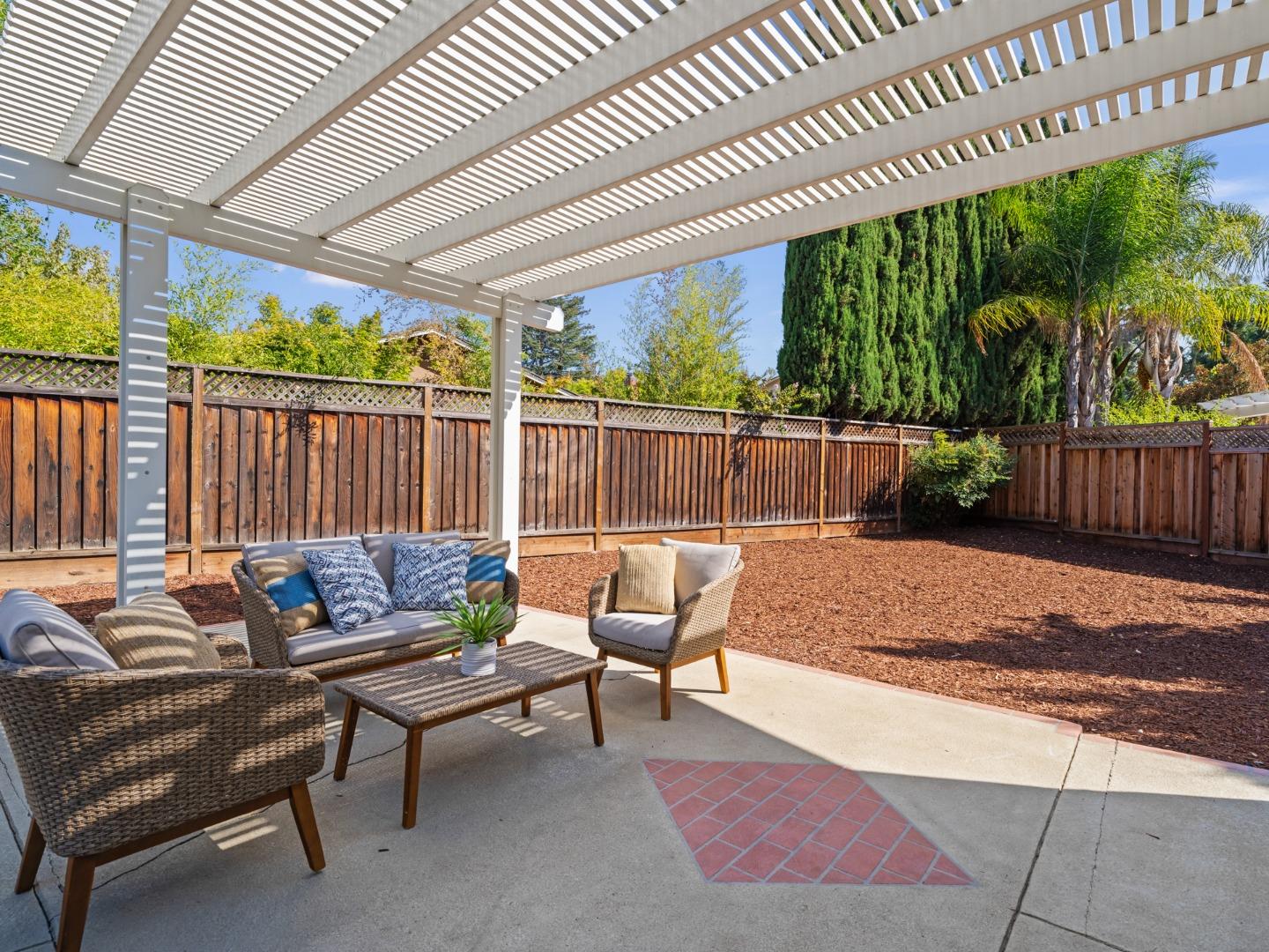 1033 Bright Oak Place