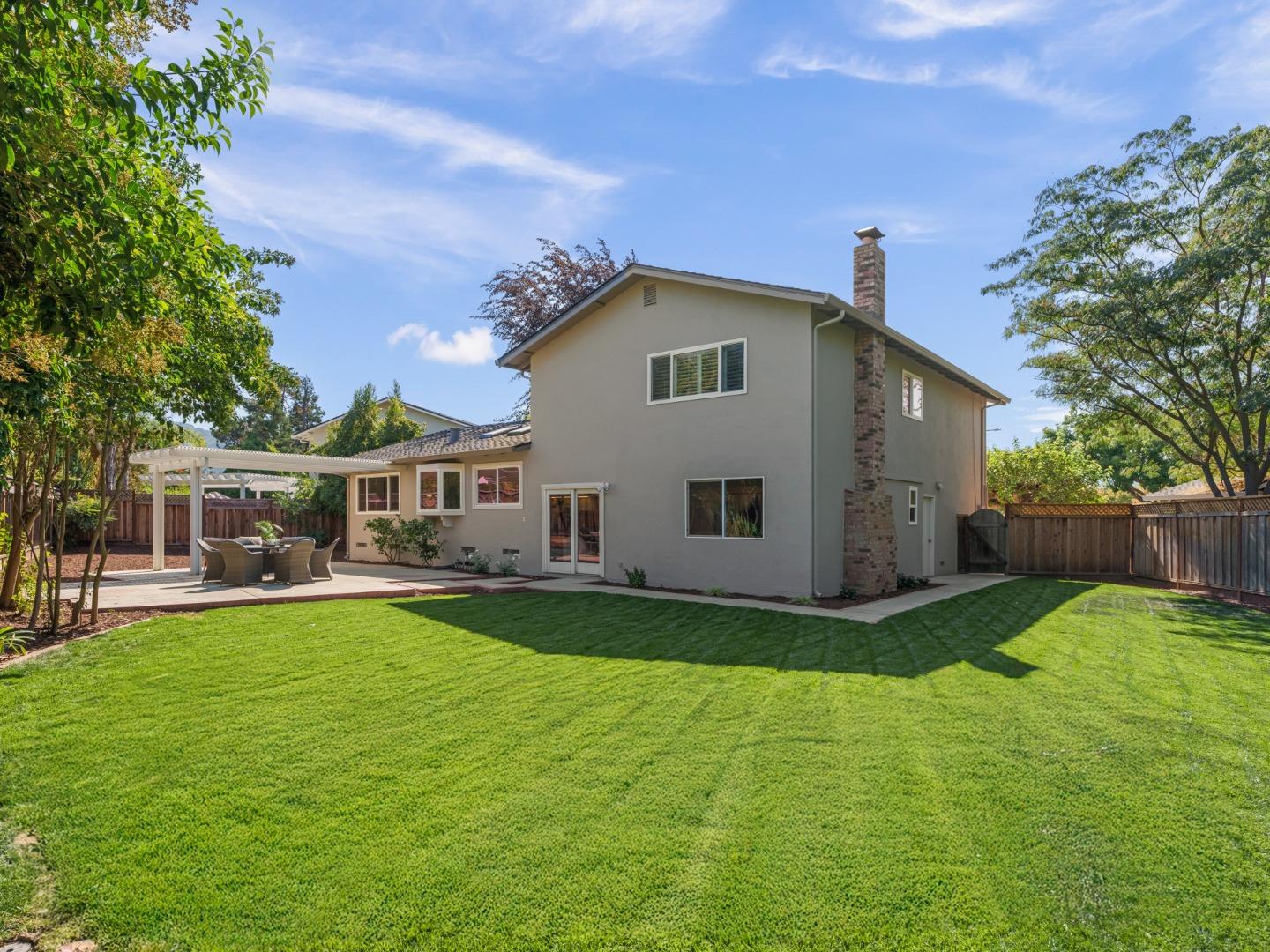 1033 Bright Oak Place
