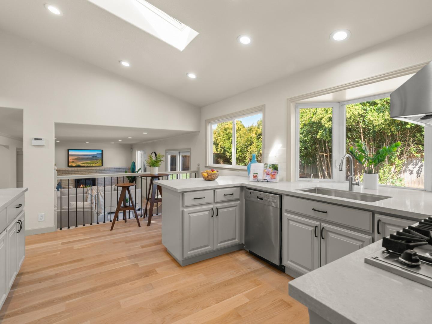 1033 Bright Oak Place