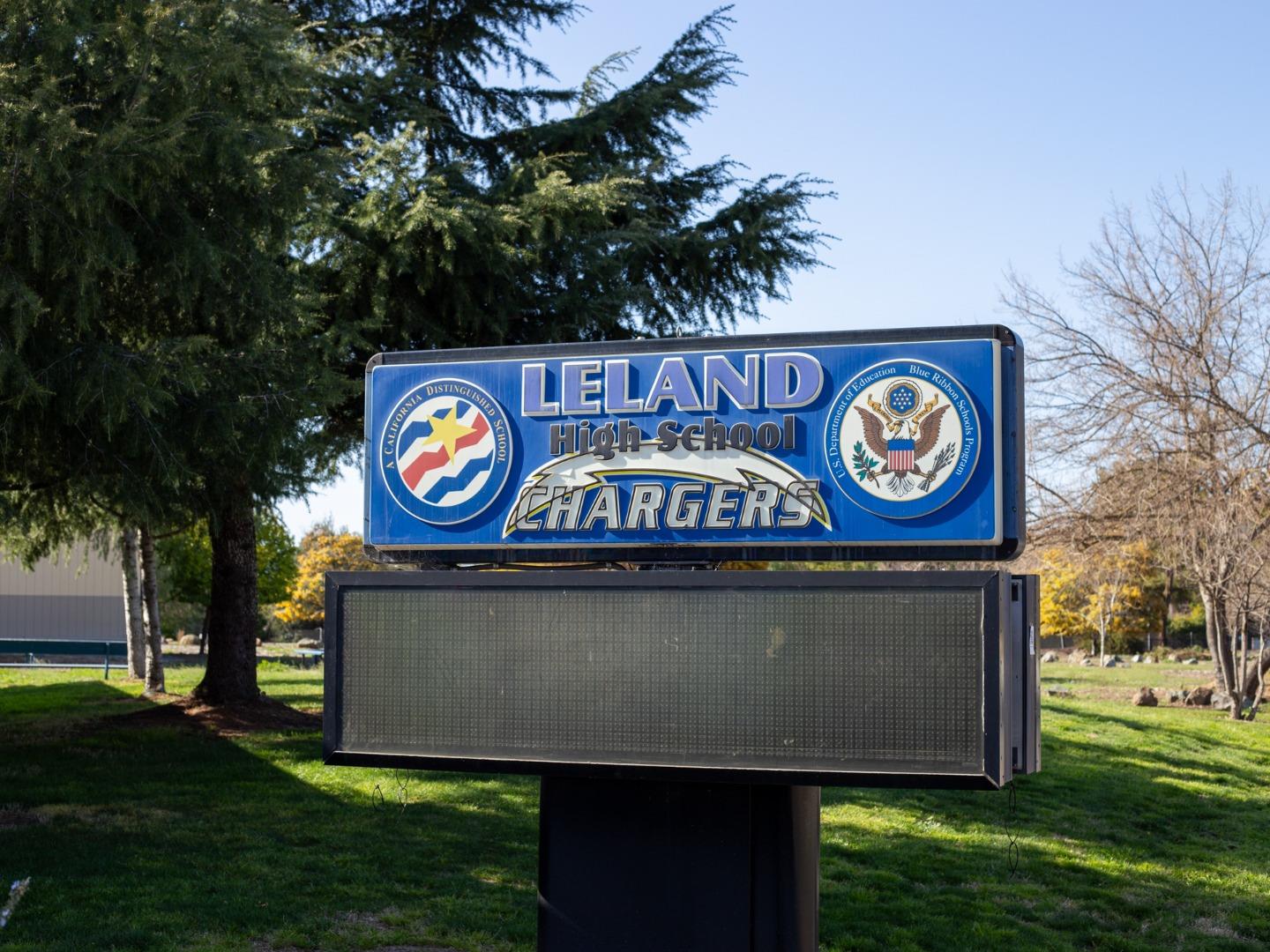 1033 Bright Oak Place