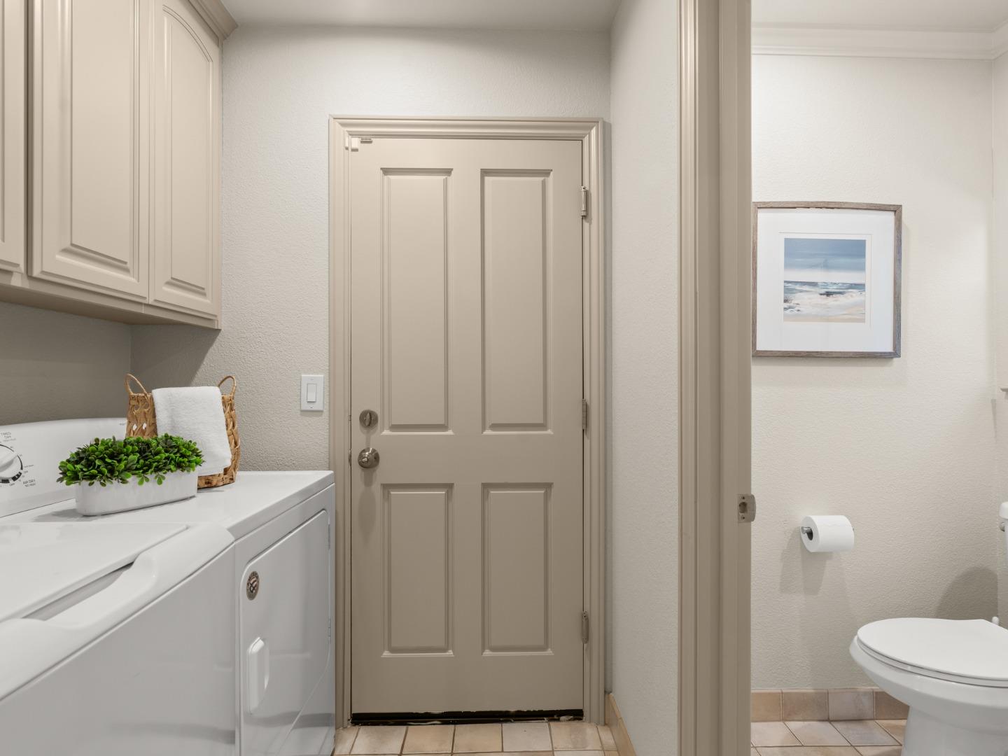 1033 Bright Oak Place