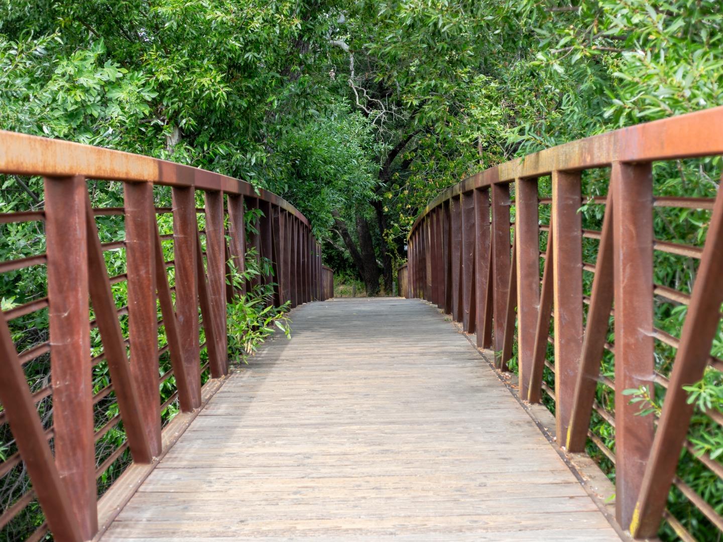 1033 Bright Oak Place