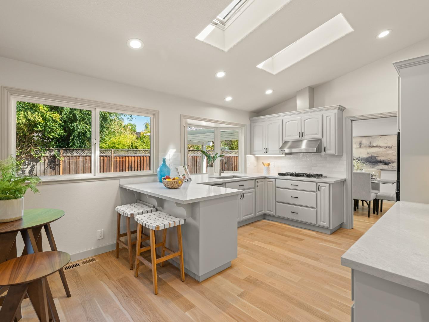 1033 Bright Oak Place