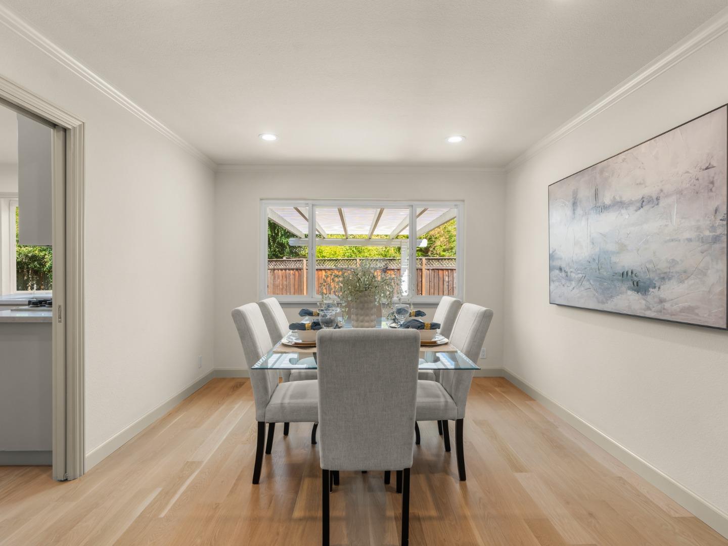 1033 Bright Oak Place