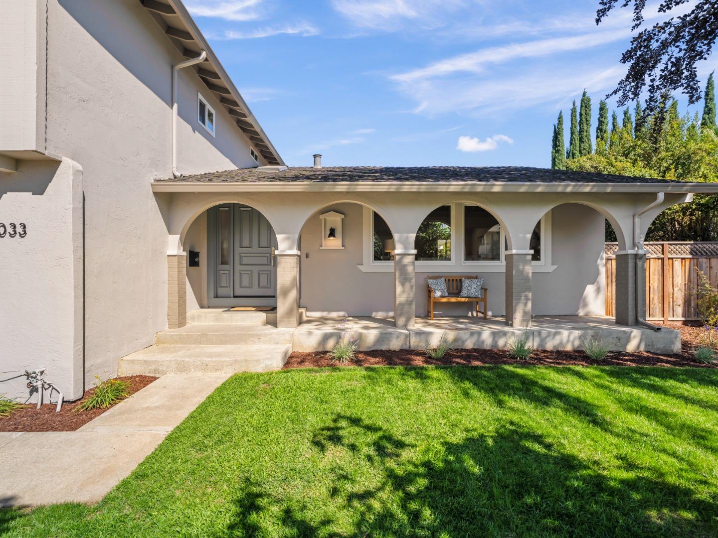 1033 Bright Oak Place