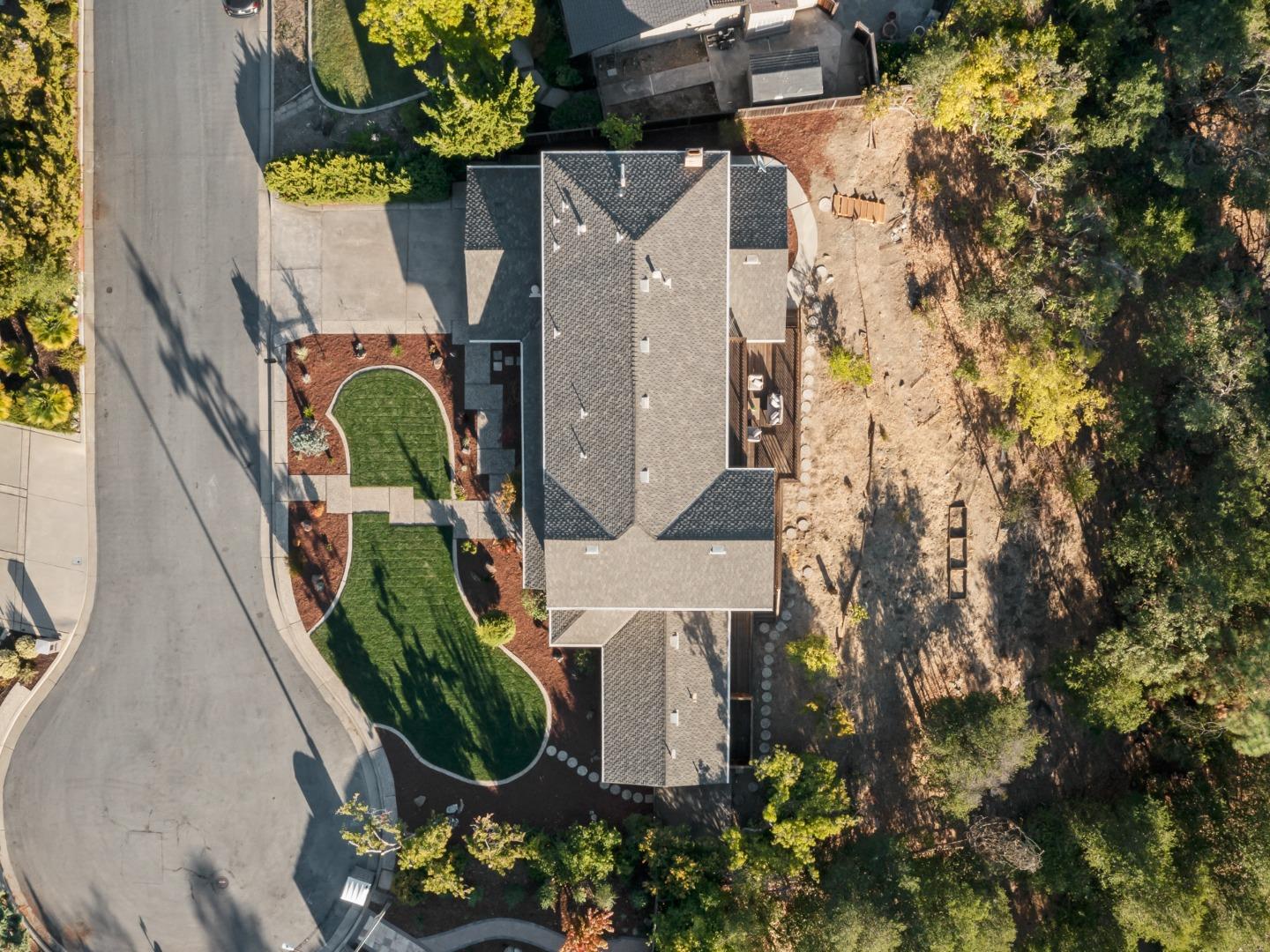 6746 Lookout Bend