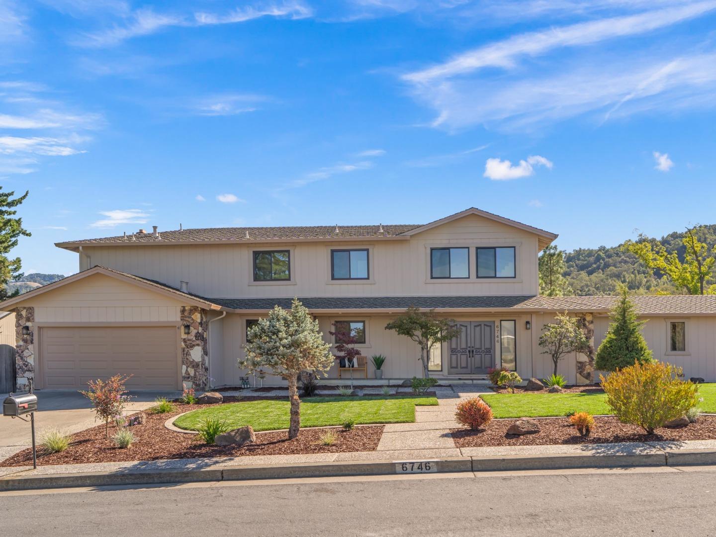 6746 Lookout Bend