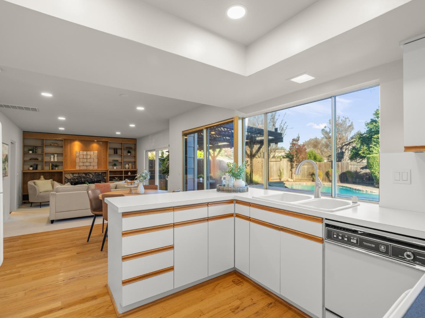 1458 Medallion Drive