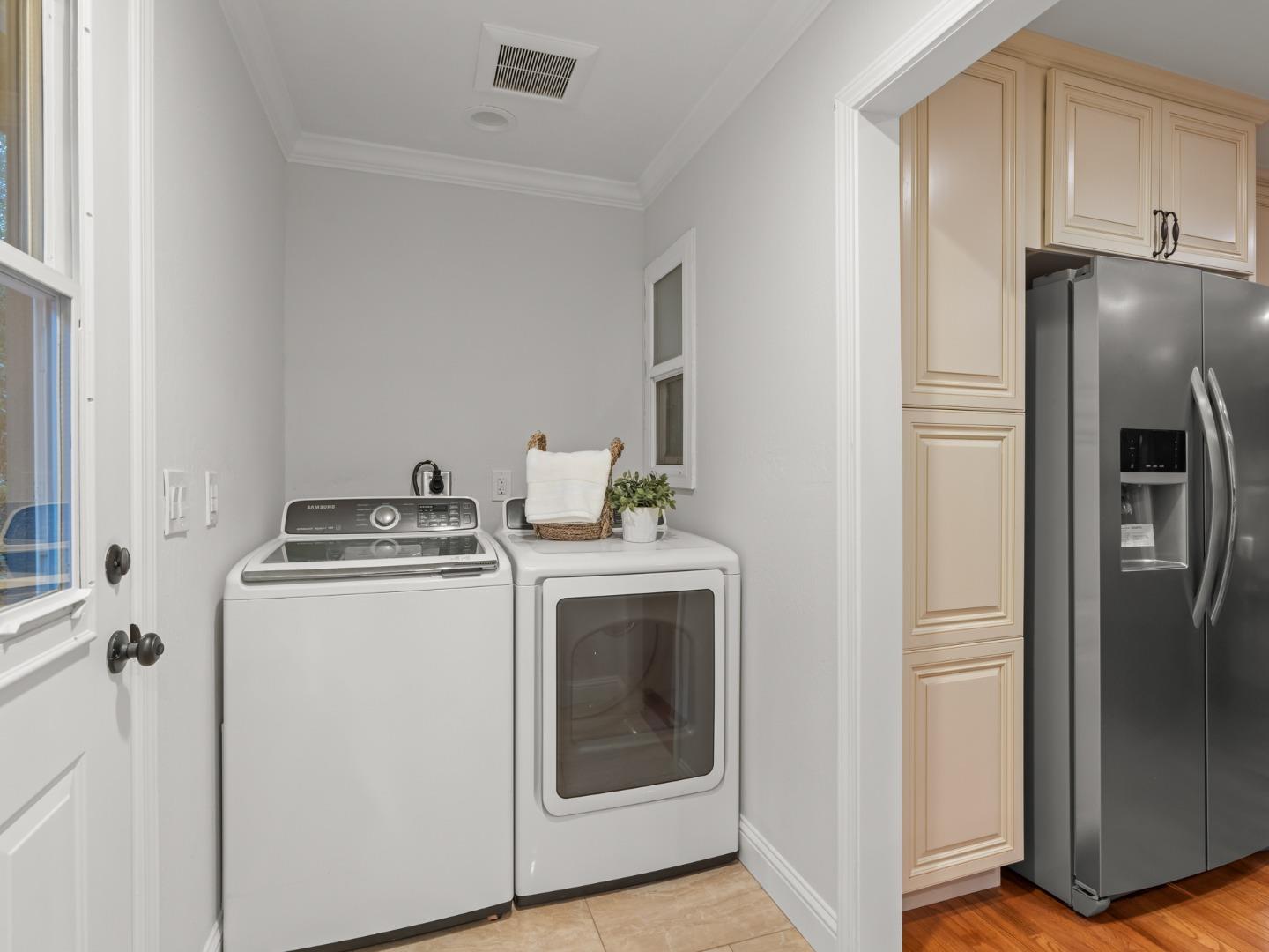 6834 Rockview Court