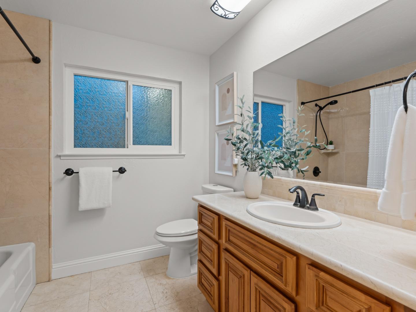 6834 Rockview Court
