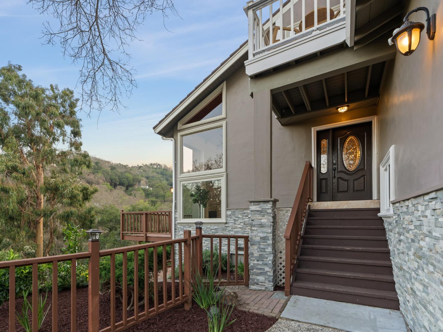 6834 Rockview Court