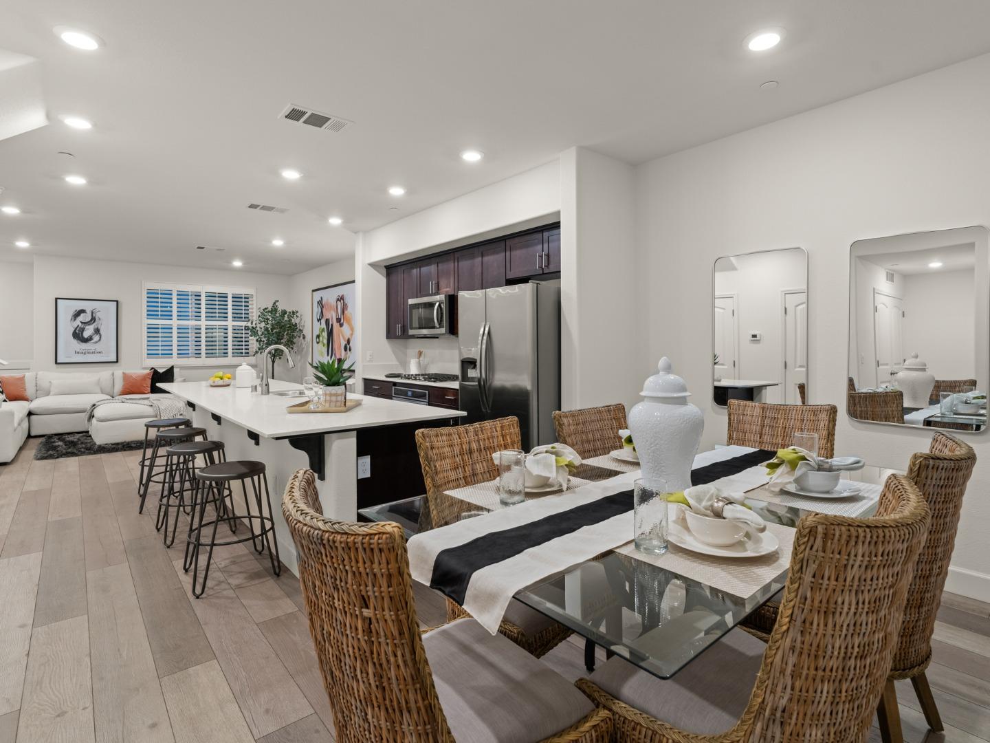 115 Agustin Narvaez Street 4