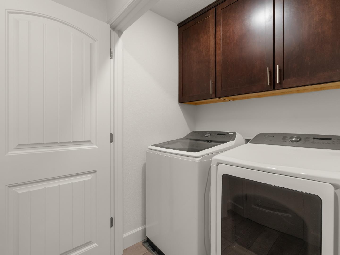 115 Agustin Narvaez Street 4