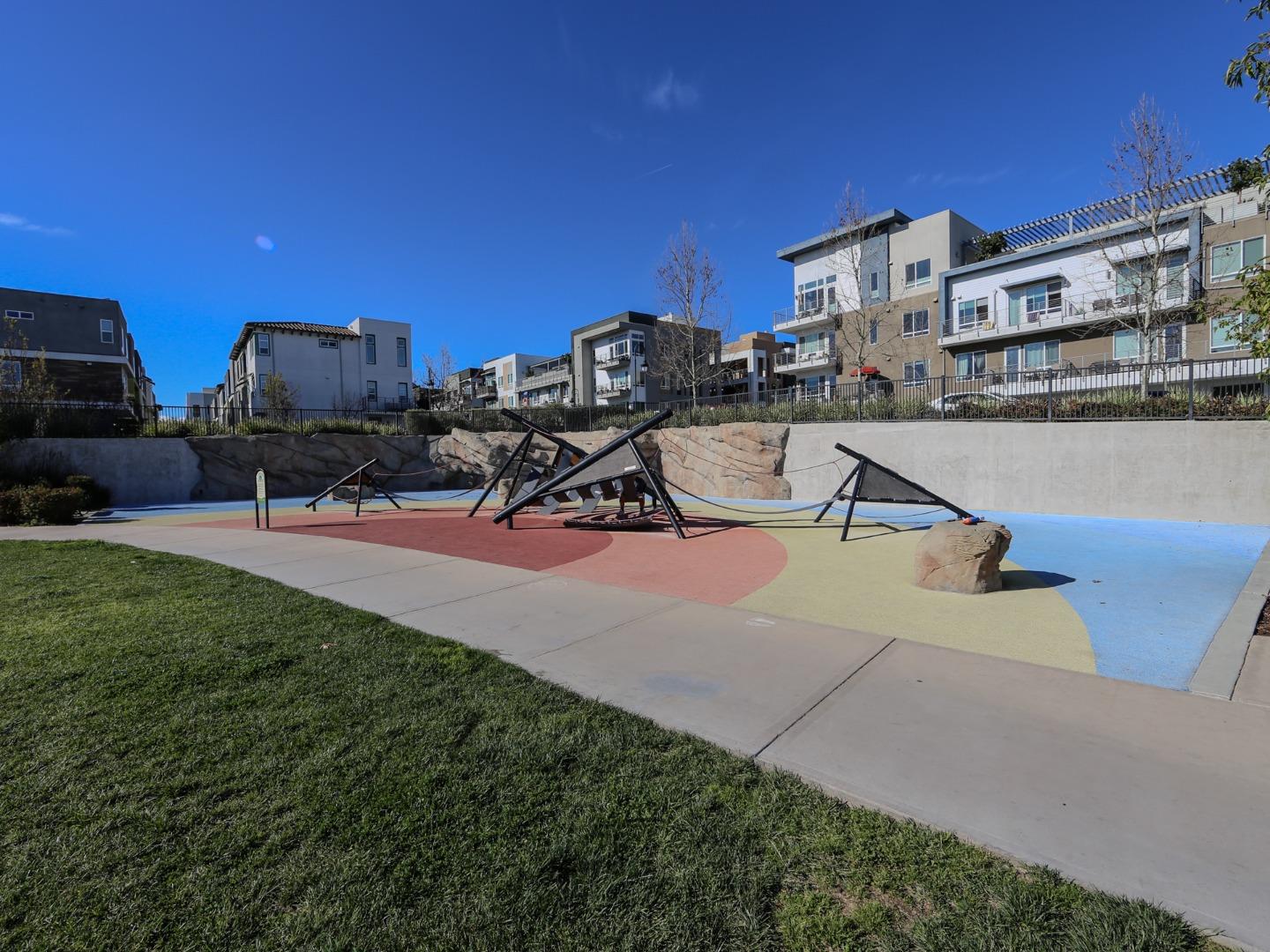 115 Agustin Narvaez Street 4