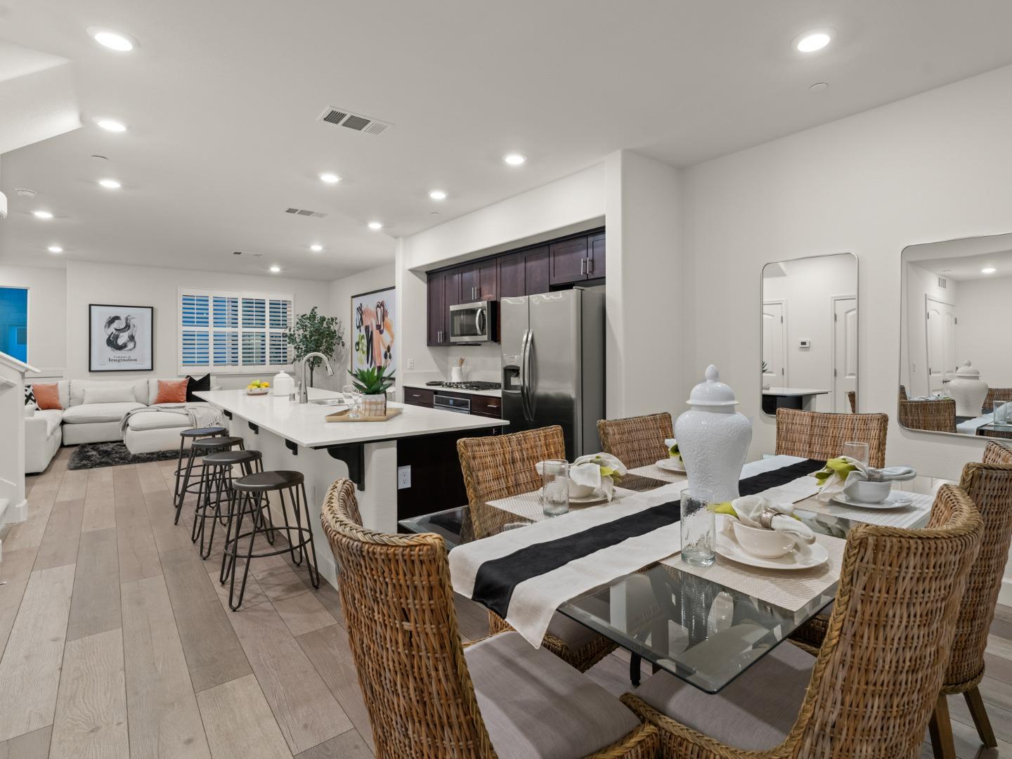 115 Agustin Narvaez Street 4