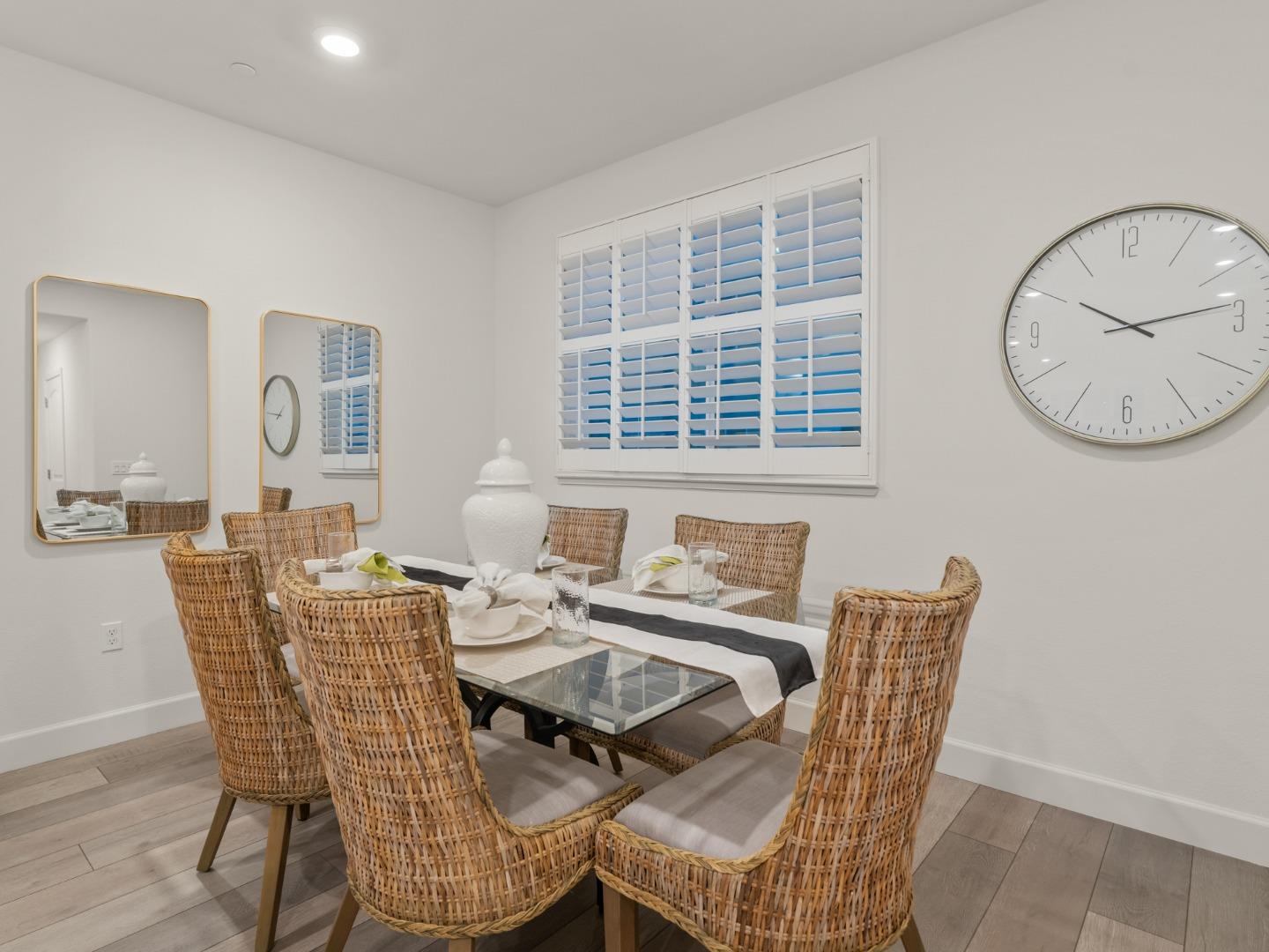 115 Agustin Narvaez Street 4