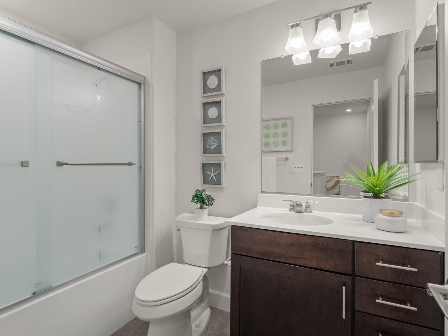 115 Agustin Narvaez Street 4