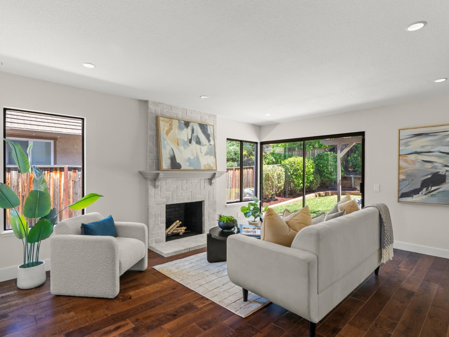1062 Mountain Shadows Road