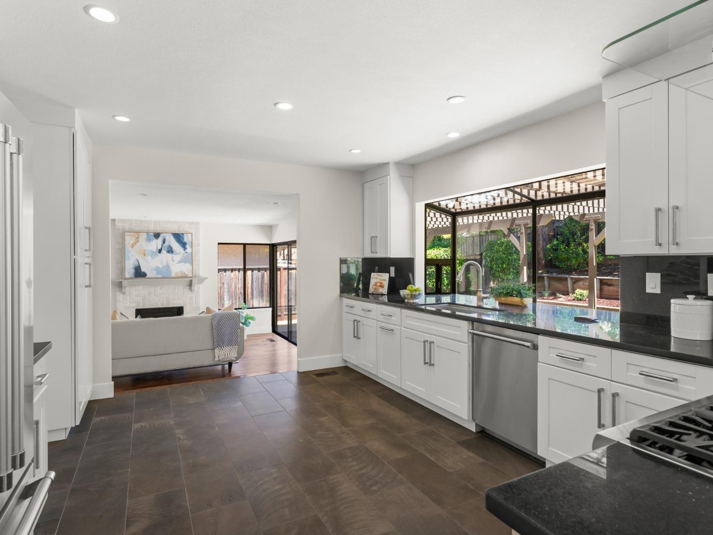 1062 Mountain Shadows Road