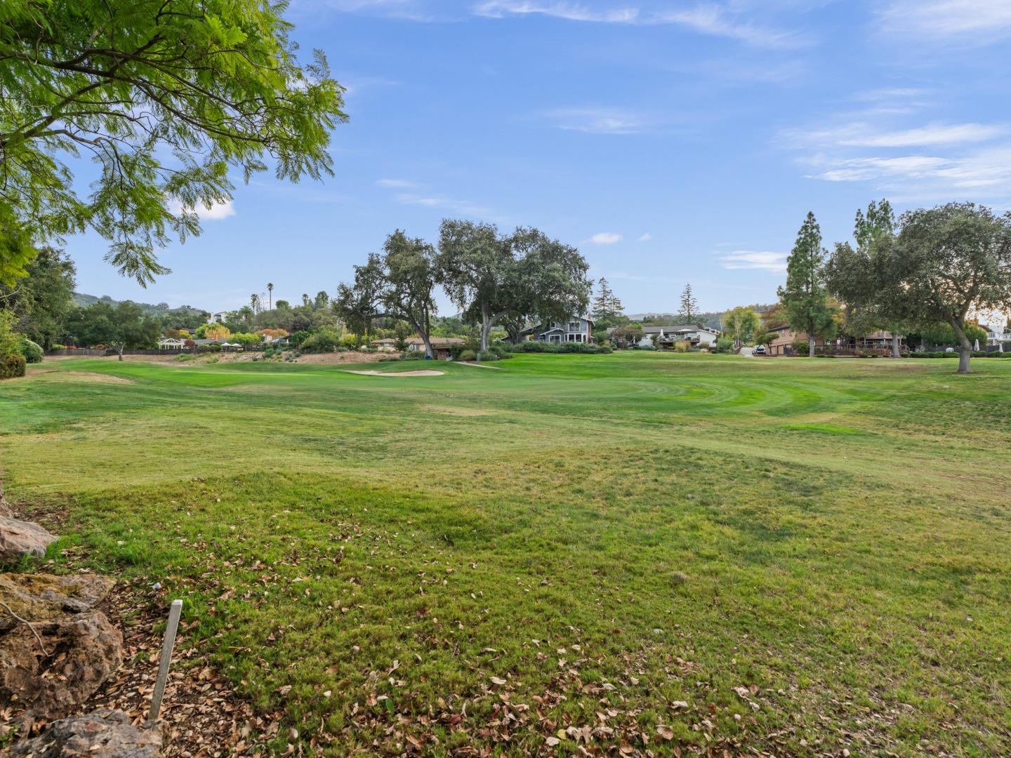 1269 Chateau DR