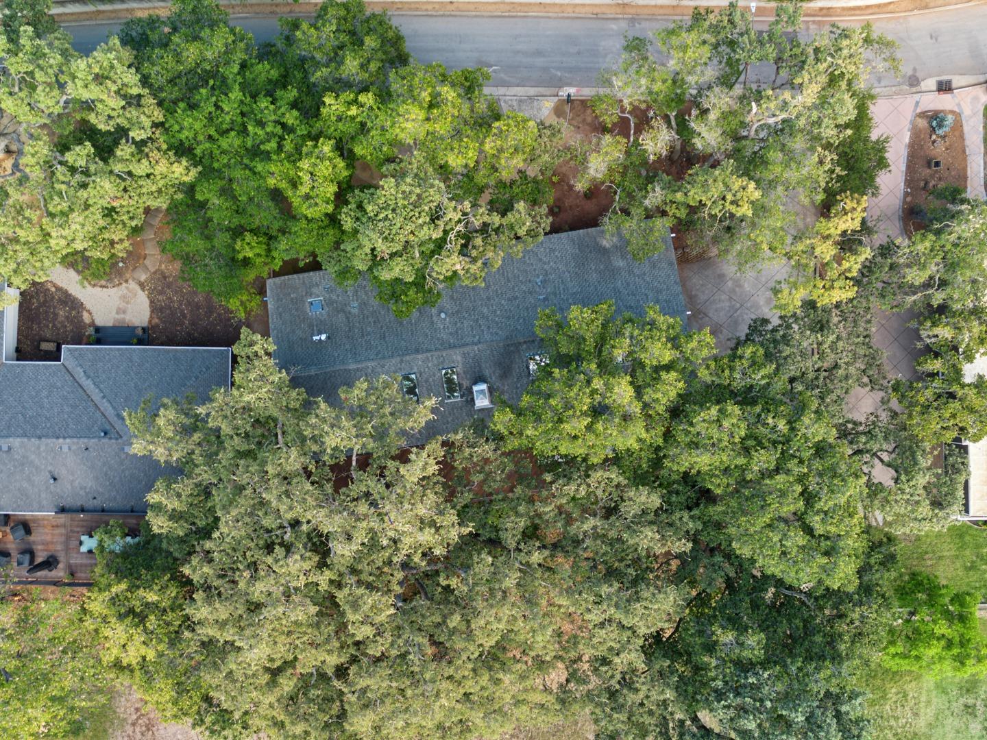 1269 Chateau DR