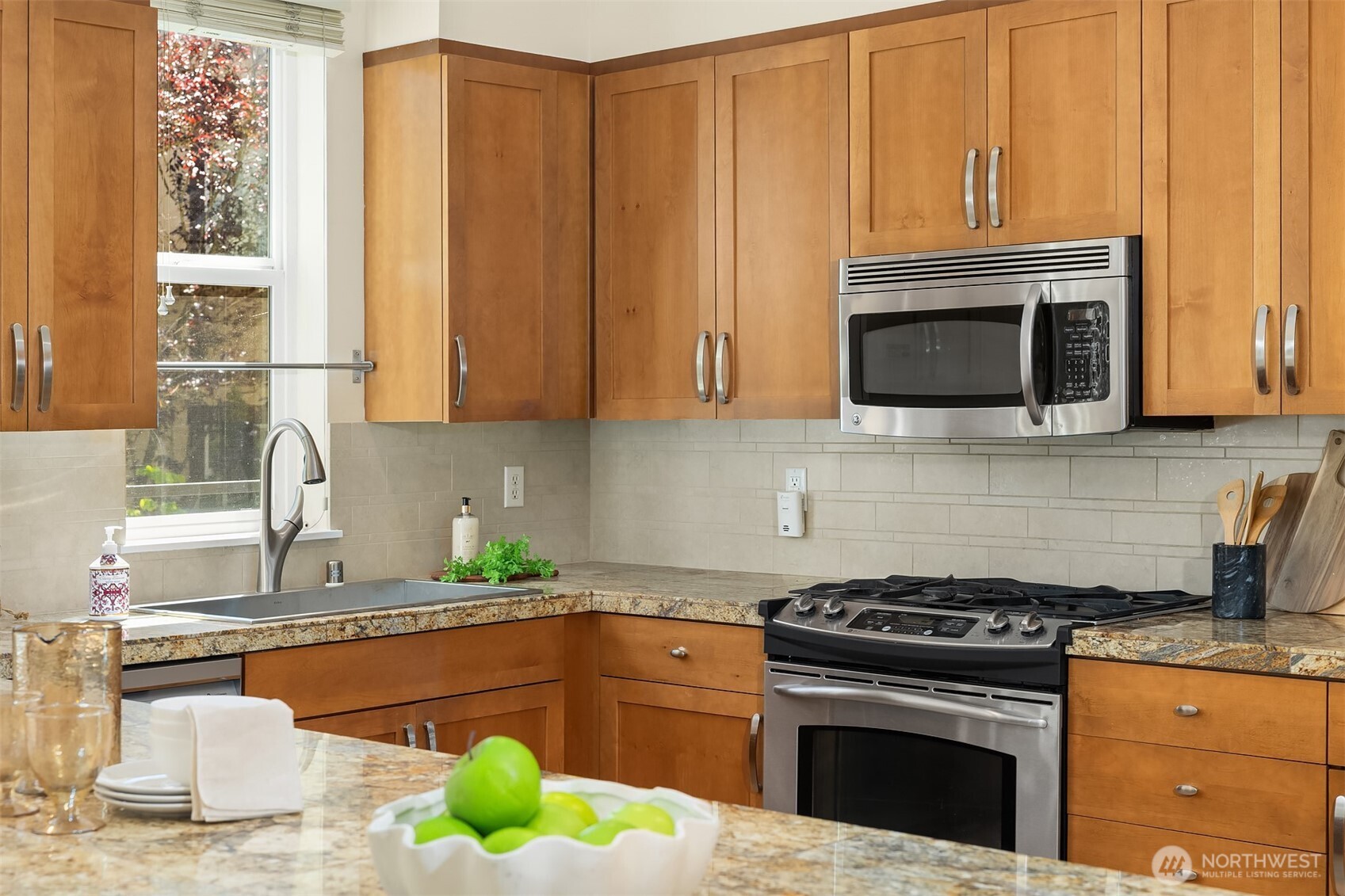 1840 25th Avenue NE Unit: 210