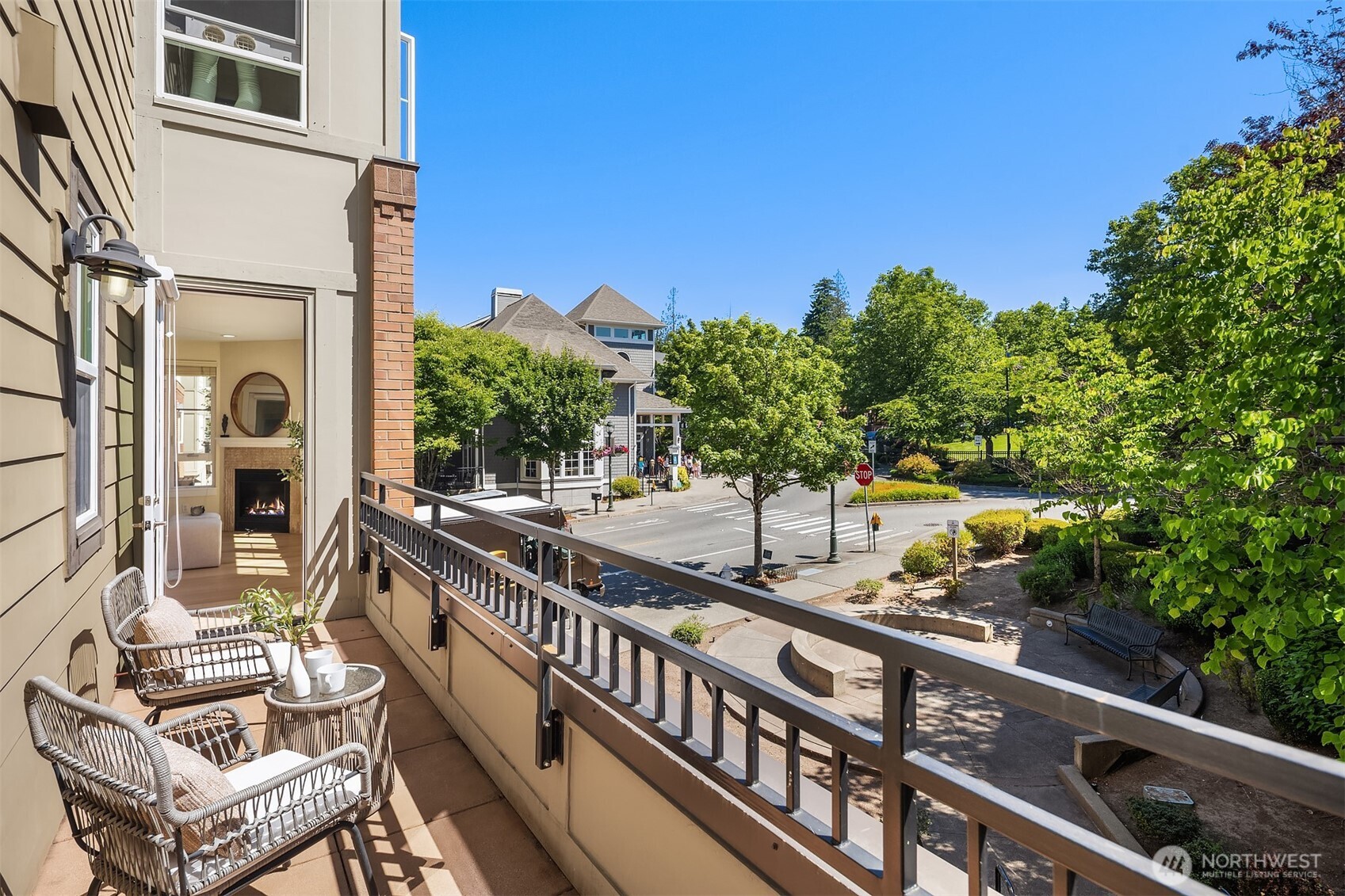 1840 25th Avenue NE Unit: 210