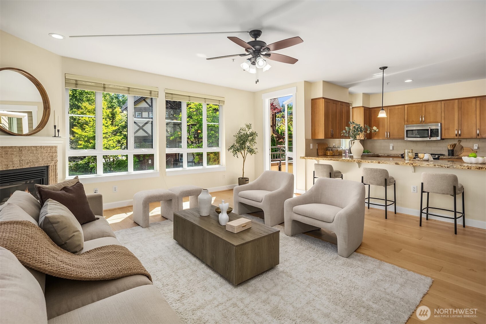 1840 25th Avenue NE Unit: 210