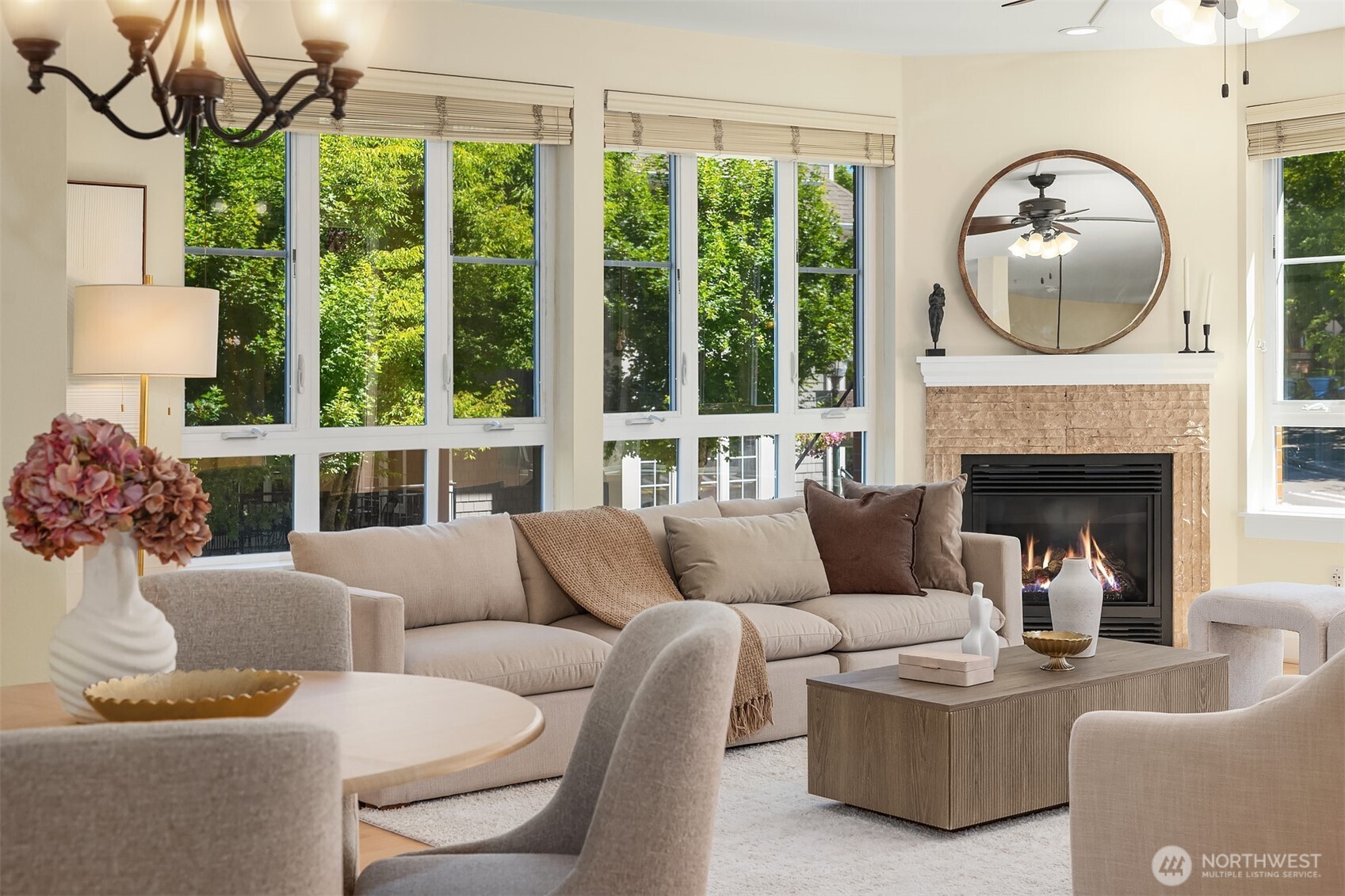 1840 25th Avenue NE Unit: 210