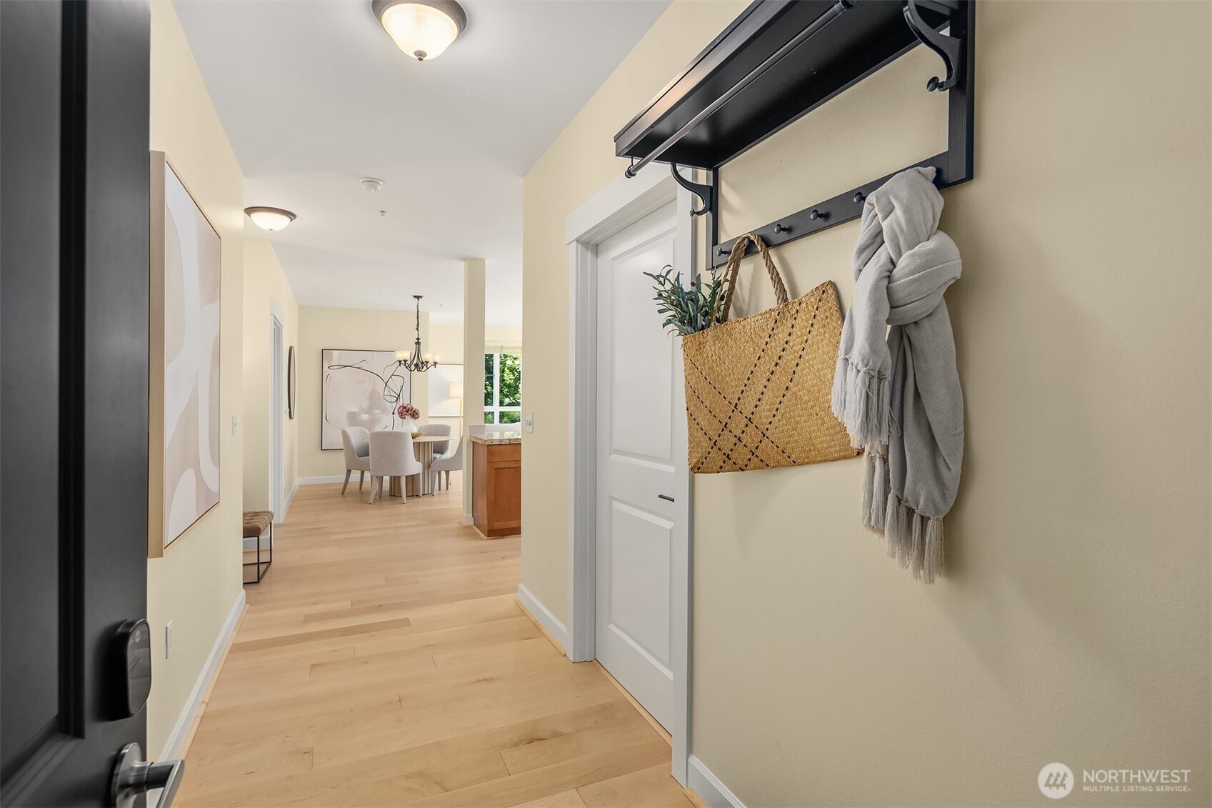 1840 25th Avenue NE Unit: 210