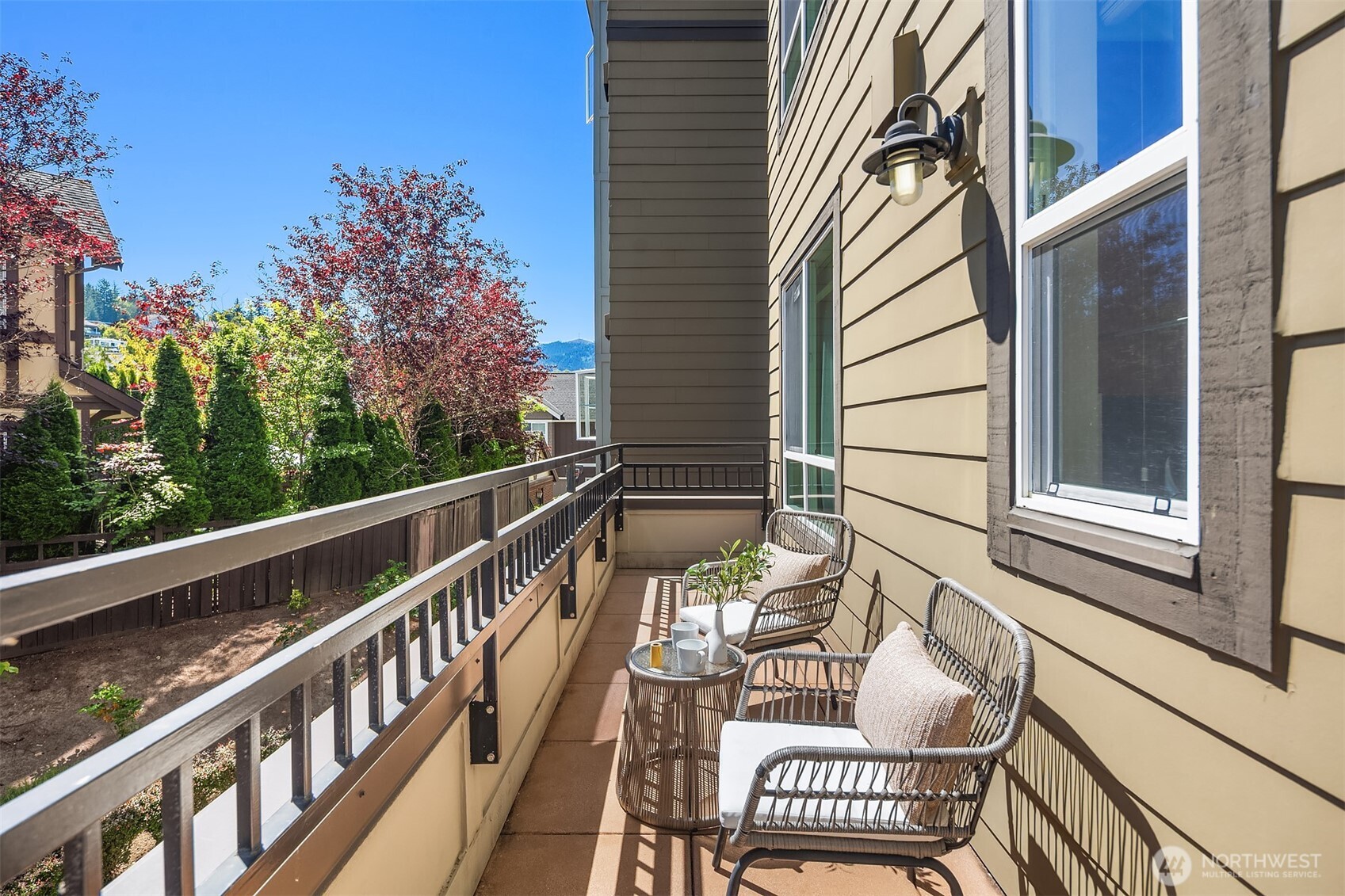 1840 25th Avenue NE Unit: 210