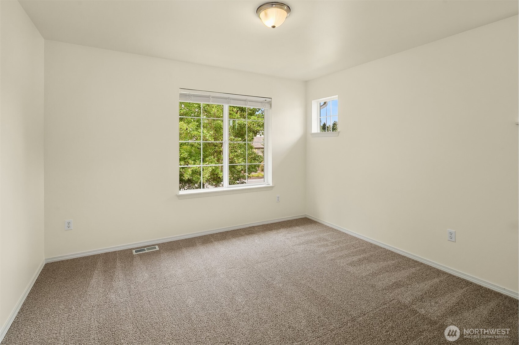23905 NE 113th Lane Unit: 4