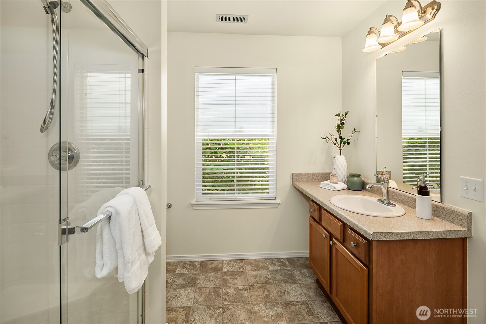 23905 NE 113th Lane Unit: 4