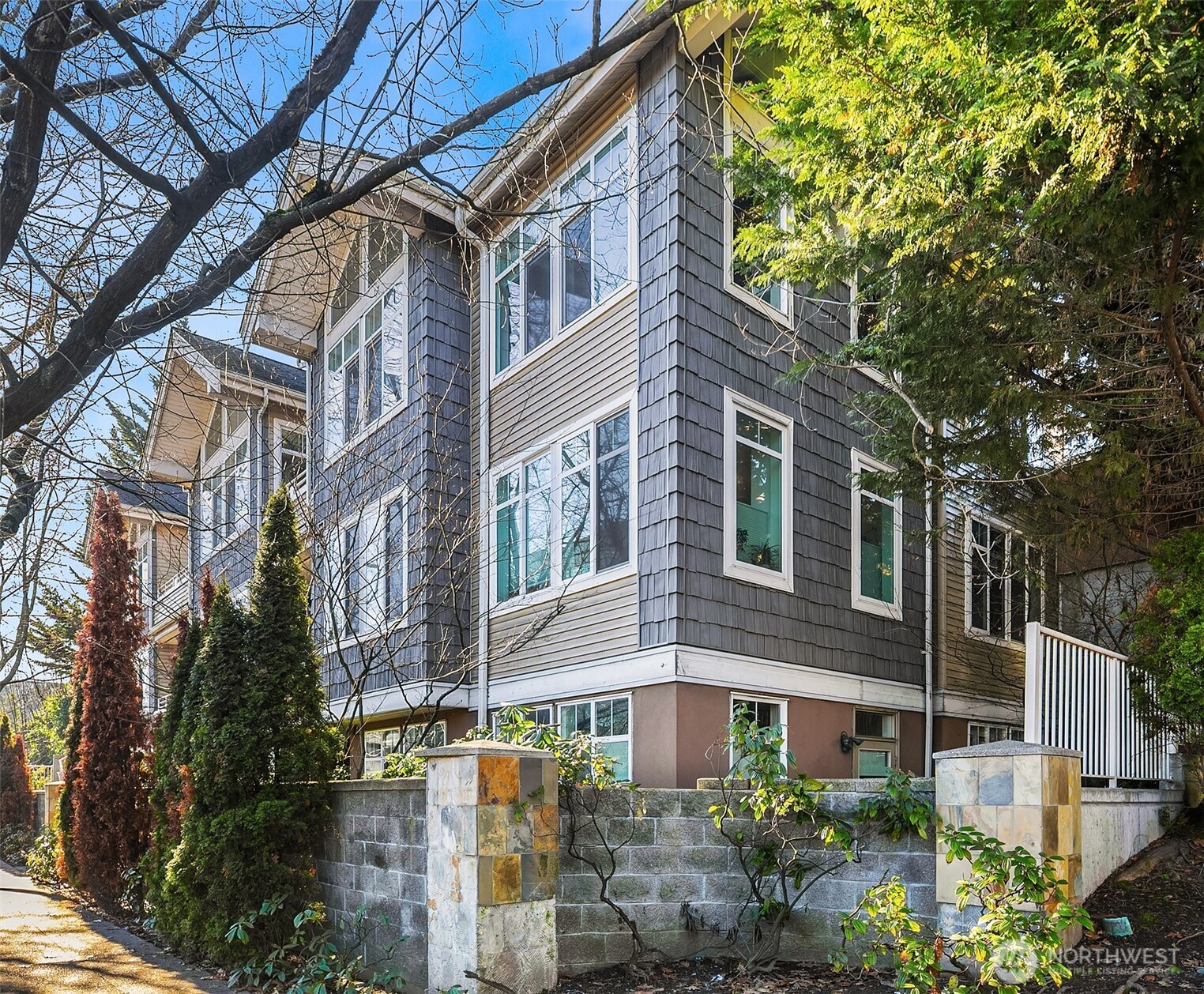 611 Highland Drive Unit: 101