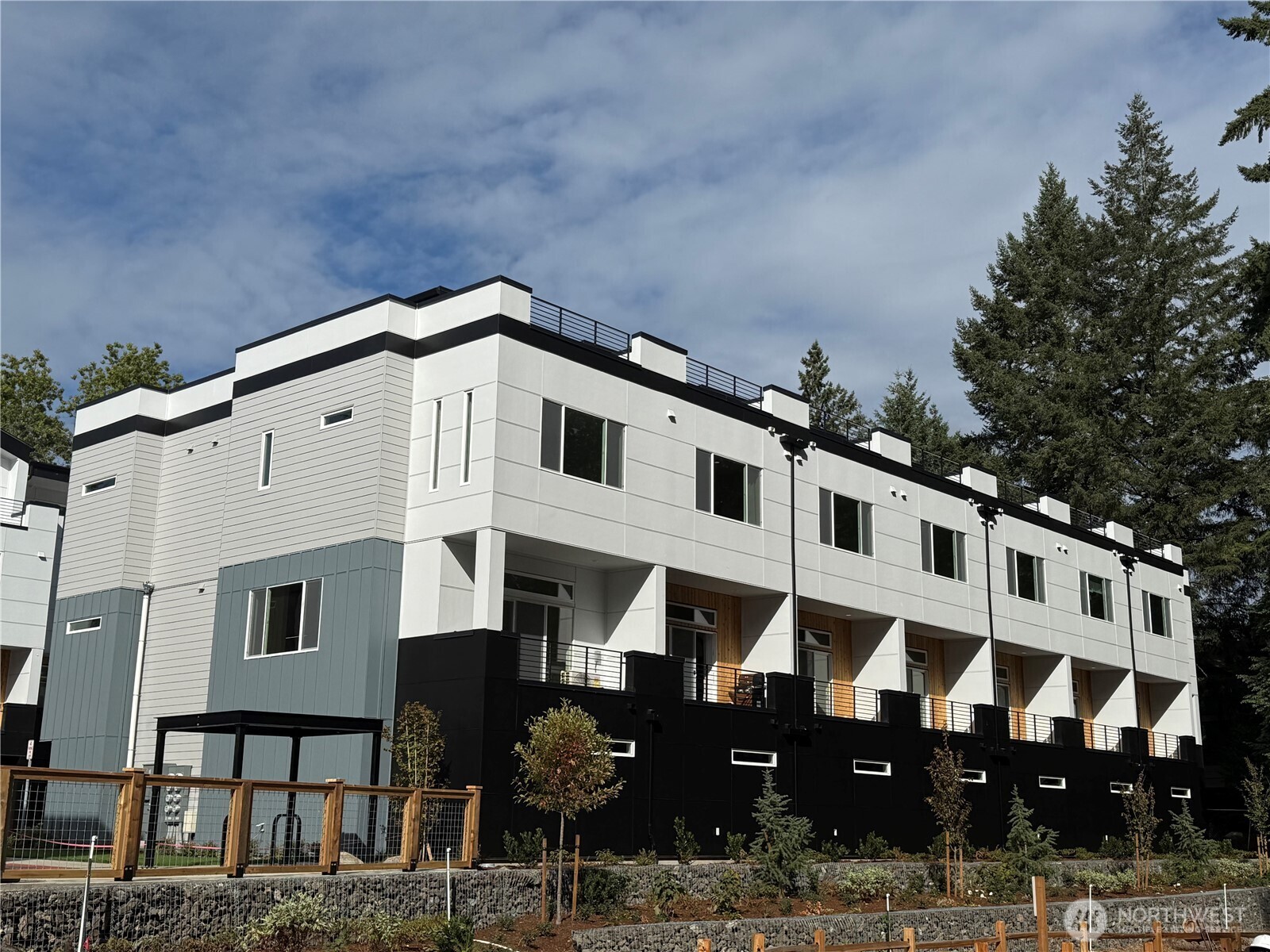 1165 129th Court NE