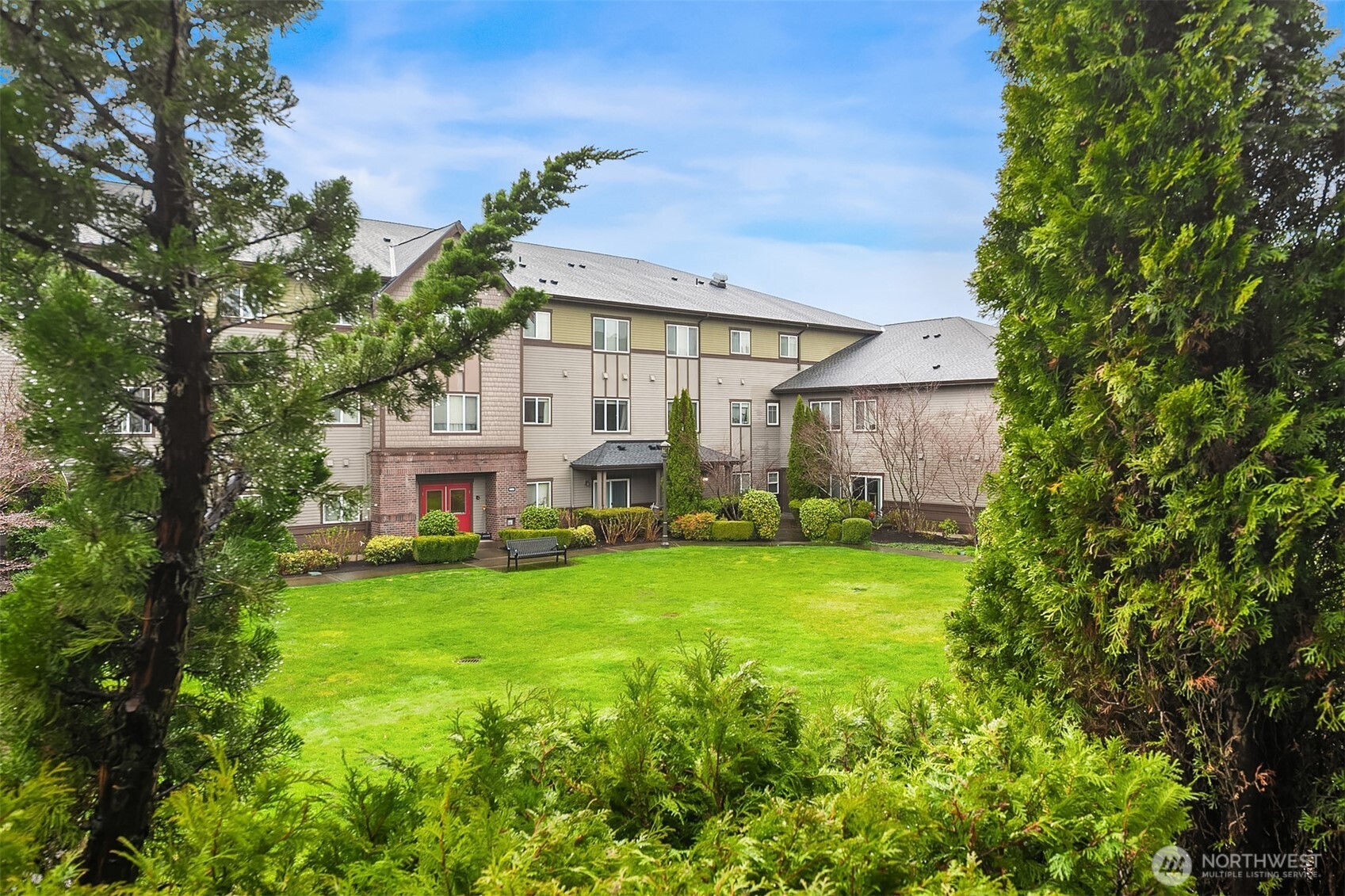 1731 10th Avenue NE Unit: B115