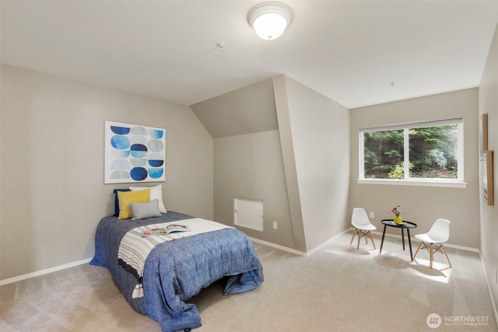 6207 NE Blakewood Court