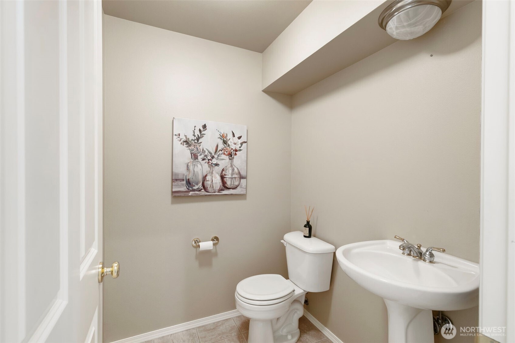 6207 NE Blakewood Court