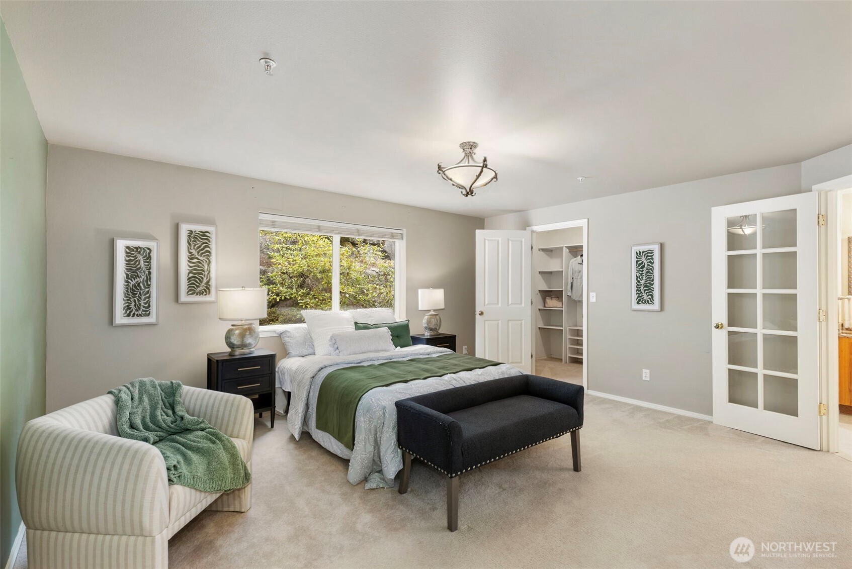 6207 NE Blakewood Court