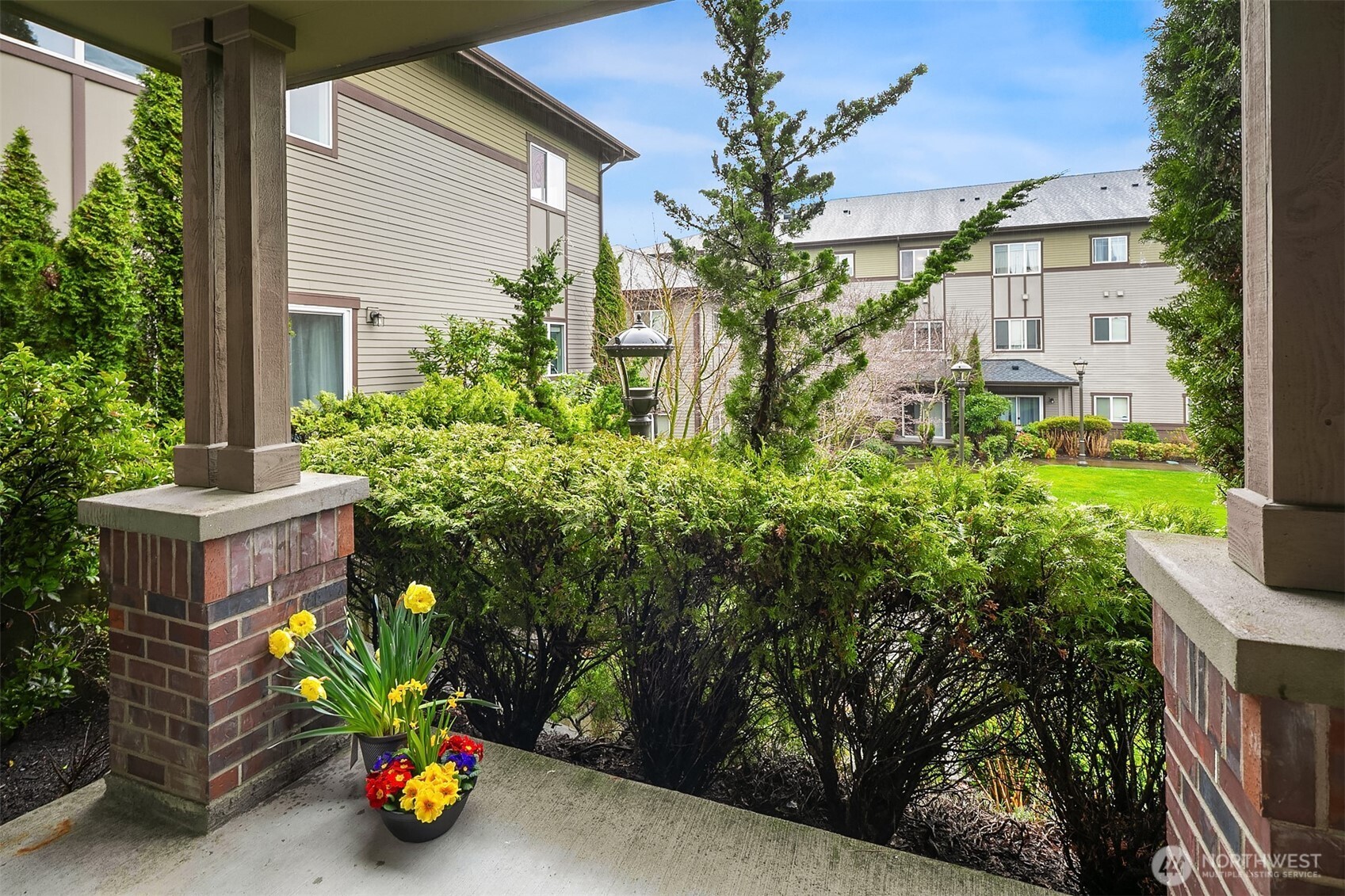 1731 10th Avenue NE Unit: B115